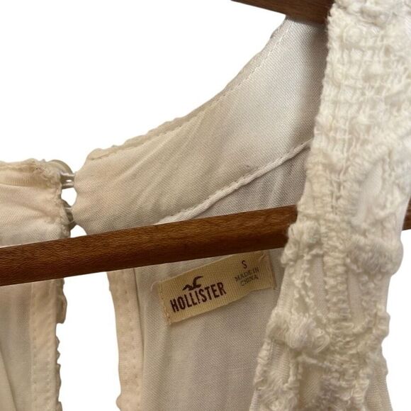 Hollister Halter Neck Knee Length Dress - Picture 5 of 10